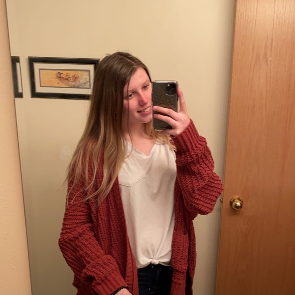 Meet your Posher, Marisa